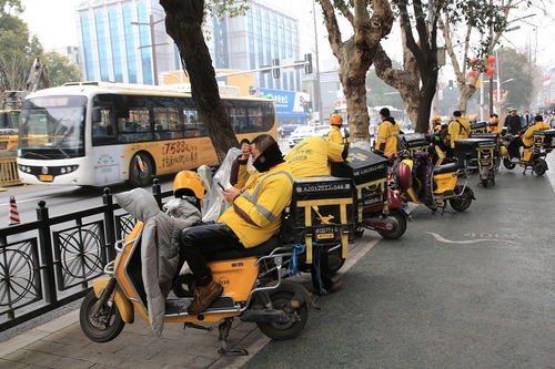 車輪上的新春 外賣騎手的春節(jié)堅(jiān)守與溫情傳遞